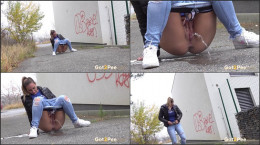 Naomi Benet makes a juicy piss puddle outside